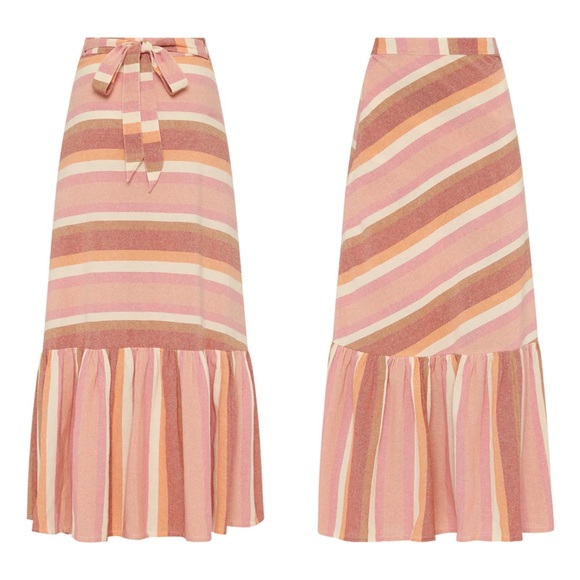 Spell | Skirt & Top Set. - Picture 9 of 11